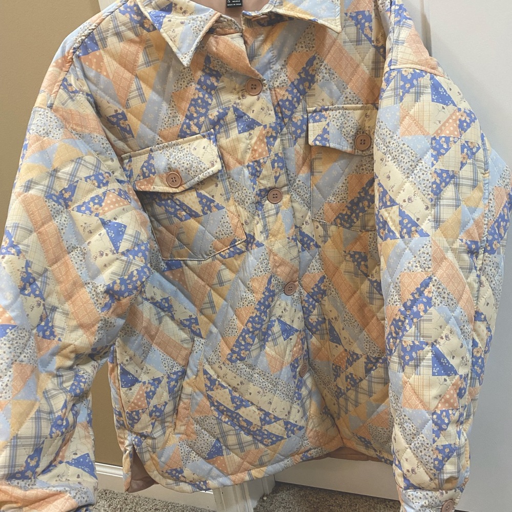 Quilted Jacket Size S (can fit medium)